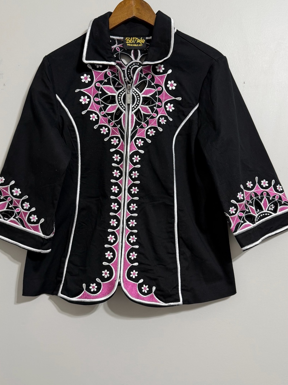 Bob Mackie Wearable Art Black Embroidered Cut Out Zip Jacket Pink White Medium